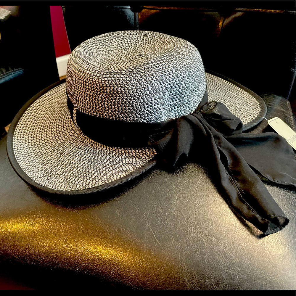 Glam Sun Hat - Perfect for a Summer day at the beach, brunch or a day party!!
